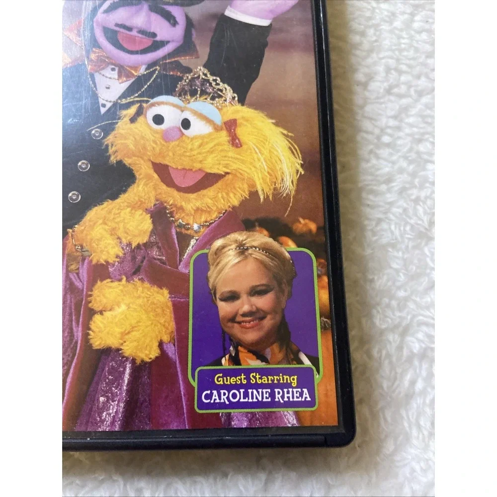 Sesame‎ Street A Magical Halloween Adventure DVD Caroline Rhea Muppets Elmo